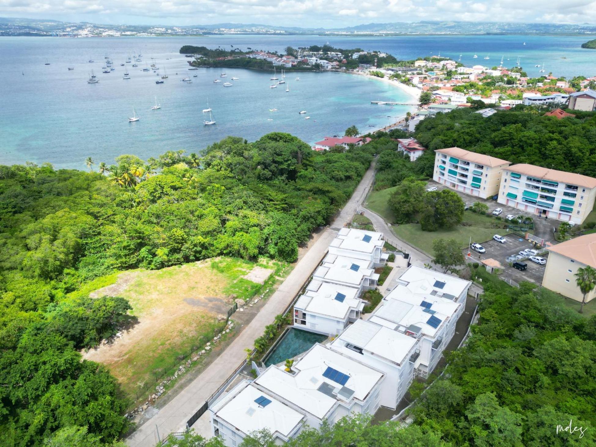 الشقق الفندقية لي تروا زيليهفي  Le Domaine De L'Anse Mitan المظهر الخارجي الصورة